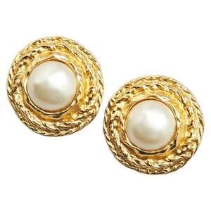 Chanel Earrings Pearl Gold-Tone Metal #209176C44B